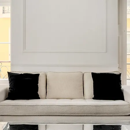 Chiado Deluxe By Homing