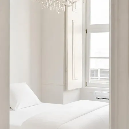 Chiado Deluxe By Homing Апартаменти